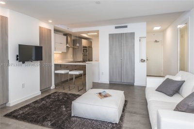 Aluguel de apartamento no Flamingo Southbeach 1436S