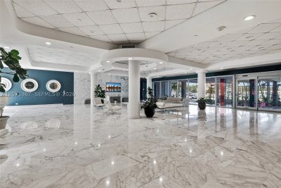 Aluguel de apartamento no Crystal House 11F