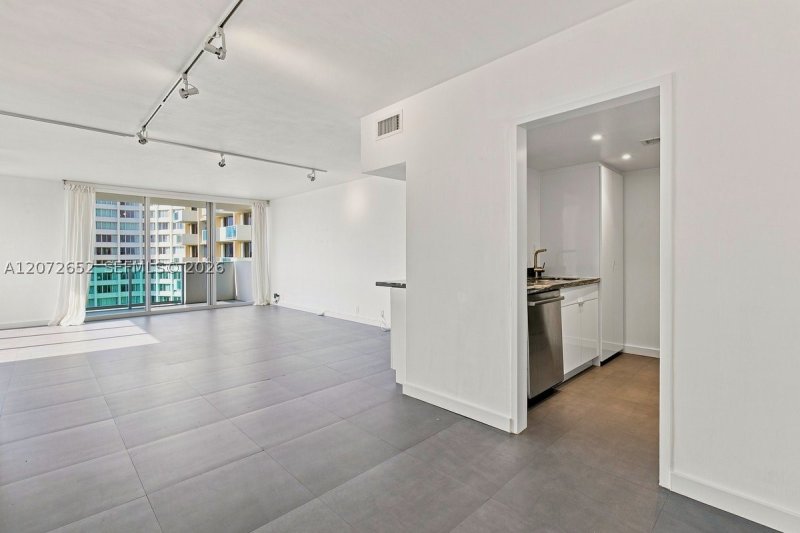 Comprar apartamento en Mirador North Tower 815