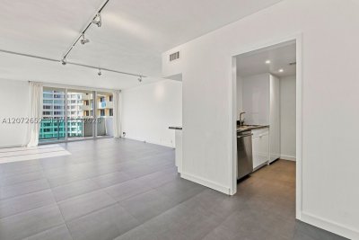 Comprar apartamento en Mirador North Tower 815