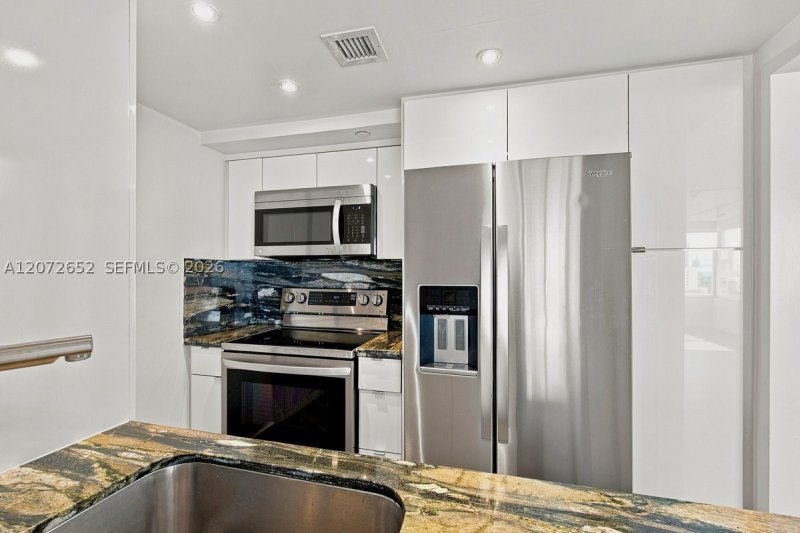 Comprar apartamento en Mirador North Tower 815