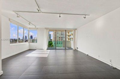 Comprar apartamento en Mirador North Tower 815