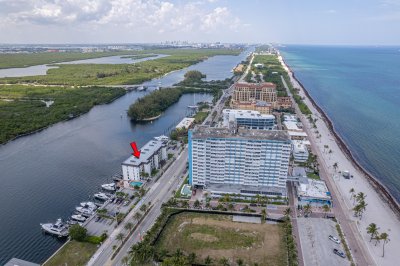 Comprar apartamento no Yacht Harbour Villas 104