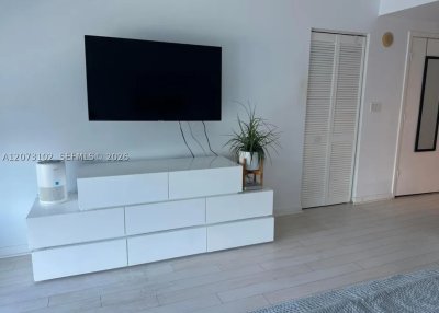 Alquiler de apartamento en One Miami West Tower 3706