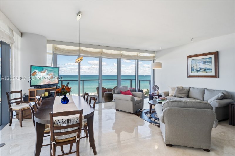 Condo for sale at Caribbean S-701