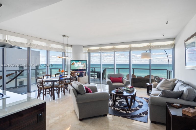 Condo for sale at Caribbean S-701