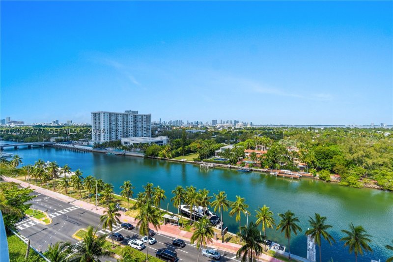 Condo for sale at Fontainebleau II 1115