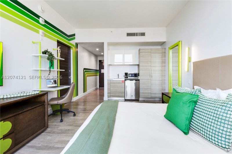 Comprar apartamento no Costa Hollywood S529