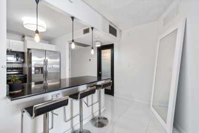 Comprar apartamento en Roney Palace 931