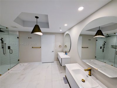 Comprar apartamento en Marina Palms Yacht Club 1501