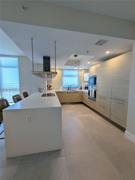Condo for sale at Marina Palms Yacht Club 1501