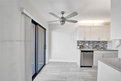 Aluguel de apartamento no The Summit 2109N