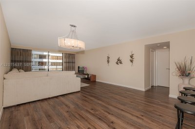 Comprar apartamento no Olympus Towers 521