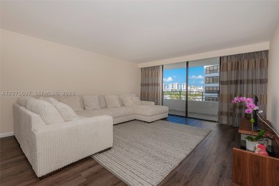 Comprar apartamento no Olympus Towers 521