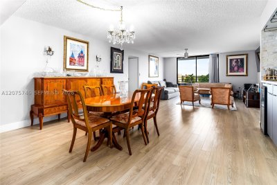 Comprar apartamento no Olympus Towers 305