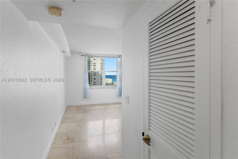 Apartment for rent at The Wave Condo 1239