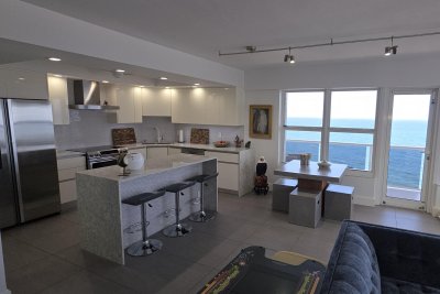 Comprar apartamento en Royal Ambassador 1206