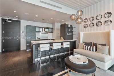 Aluguel de apartamento no Epic Miami 5211