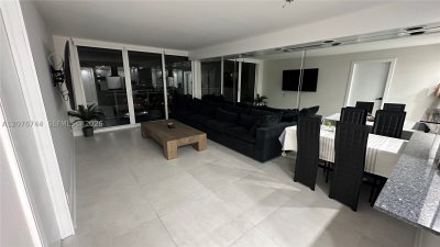 Aluguel de apartamento no Parker Plaza Estates 1611