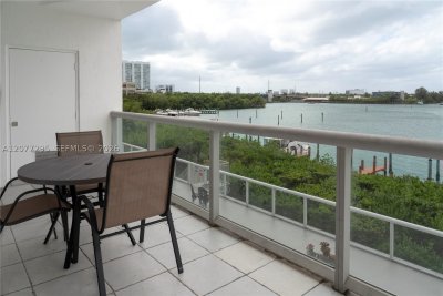 Golden Bay Club Apt #406