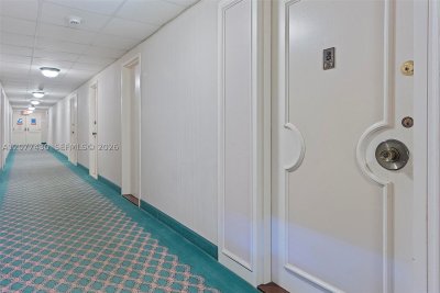 The Hemispheres Apt #20A