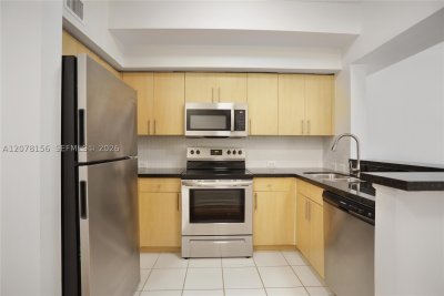 Comprar apartamento no Aventi at Aventura 1305