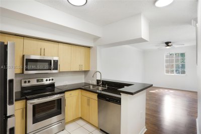 Comprar apartamento no Aventi at Aventura 1305
