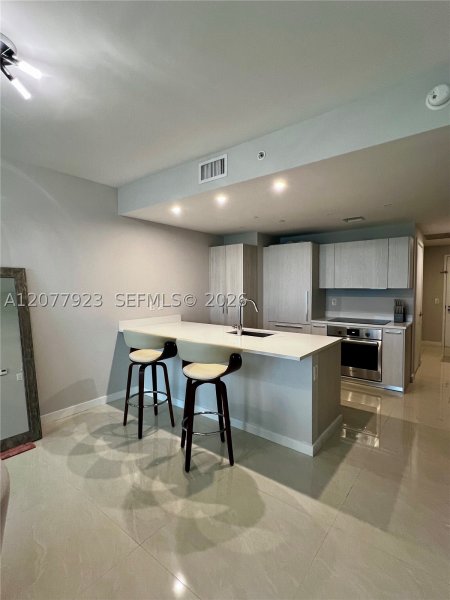 Condo for sale at Paraiso Bayviews 1910