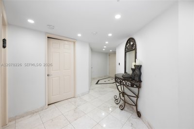 Comprar apartamento no Sands Pointe 907