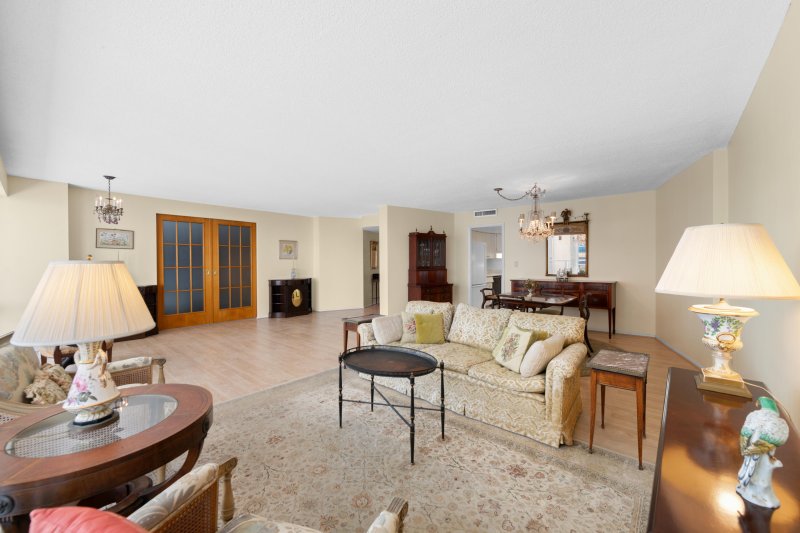 Condo for sale at The Galleon 408