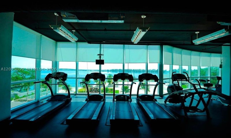 Condo for sale at Skyline On Brickell 1104