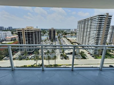 Comprar apartamento no Parker Plaza Estates 1626