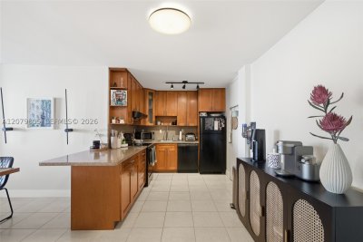 Comprar apartamento no Palm Bay Condo 2B