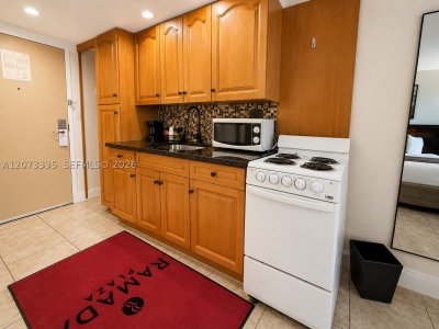 Comprar apartamento no Aventura Beach Club 828
