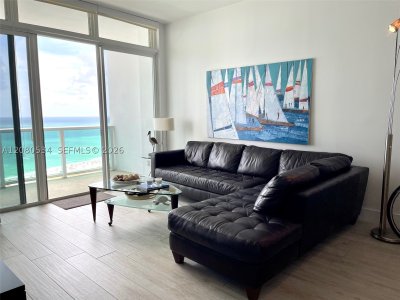 Aluguel de apartamento no Arlen House PH08