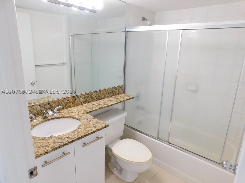 Apartment for rent at Parc Central South 1002