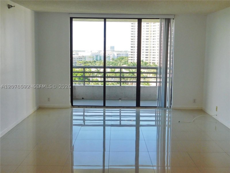 Apartment for rent at Parc Central South 1002