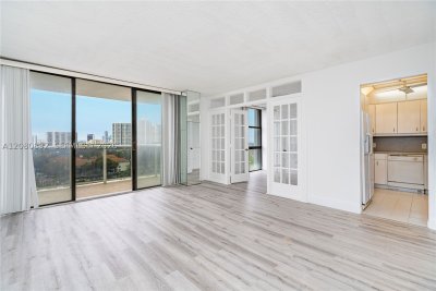 Comprar apartamento no El Dorado 901