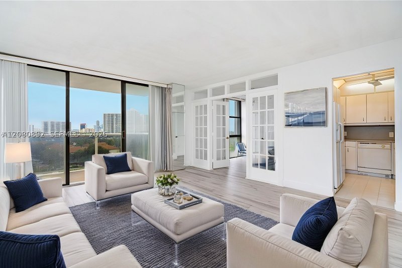 Condo for sale at El Dorado 901