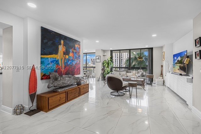 Apartment for rent at Mystic Pointe 400 604