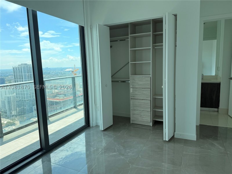 Apartment for rent at Gran Paraiso 4601