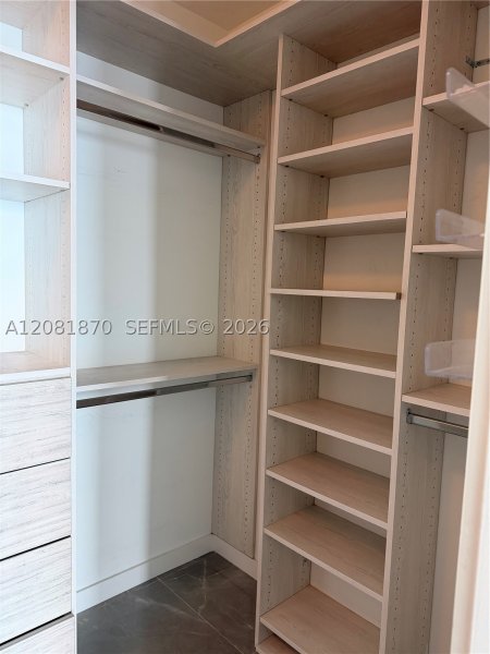 Apartment for rent at Gran Paraiso 4601