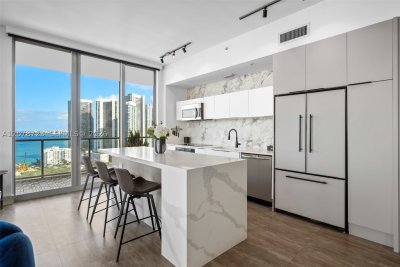 Aluguel de apartamento no Midtown Miami 2 H2601