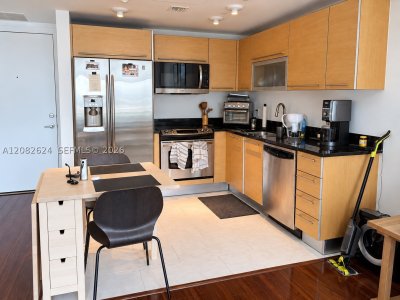 Comprar apartamento no The Plaza Tower II 2509