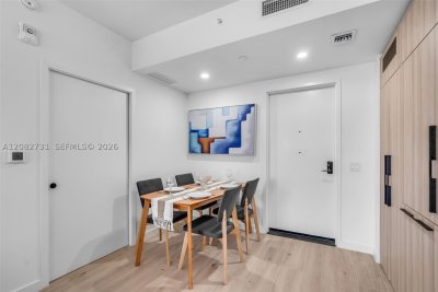 Comprar apartamento no District 225 2002