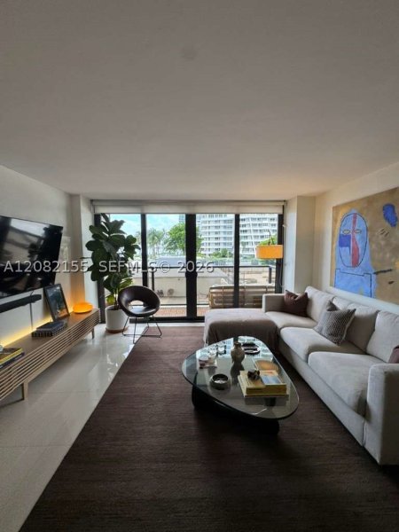 Alquiler de apartamento en Charter Club Condos 216