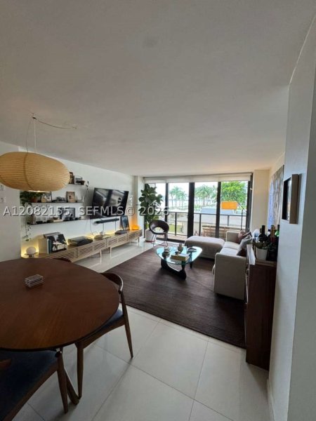 Alquiler de apartamento en Charter Club Condos 216