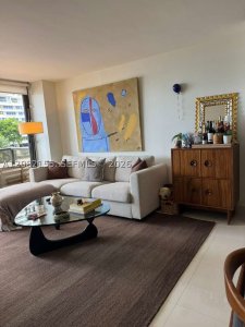Alquiler de apartamento en Charter Club Condos 216