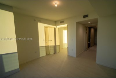 Aluguel de apartamento no Brickell Flatiron 2406