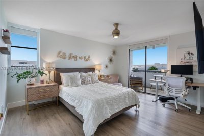 Parc Plaza Apt #6E
